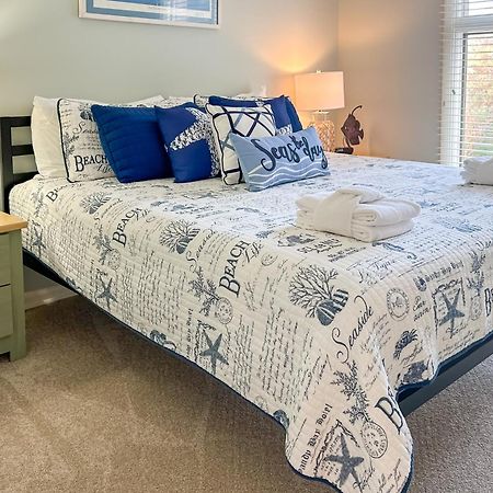 2 Mi To Beach Dog-Friendly Hilton Head Condo! Hilton Head Island Eksteriør bilde