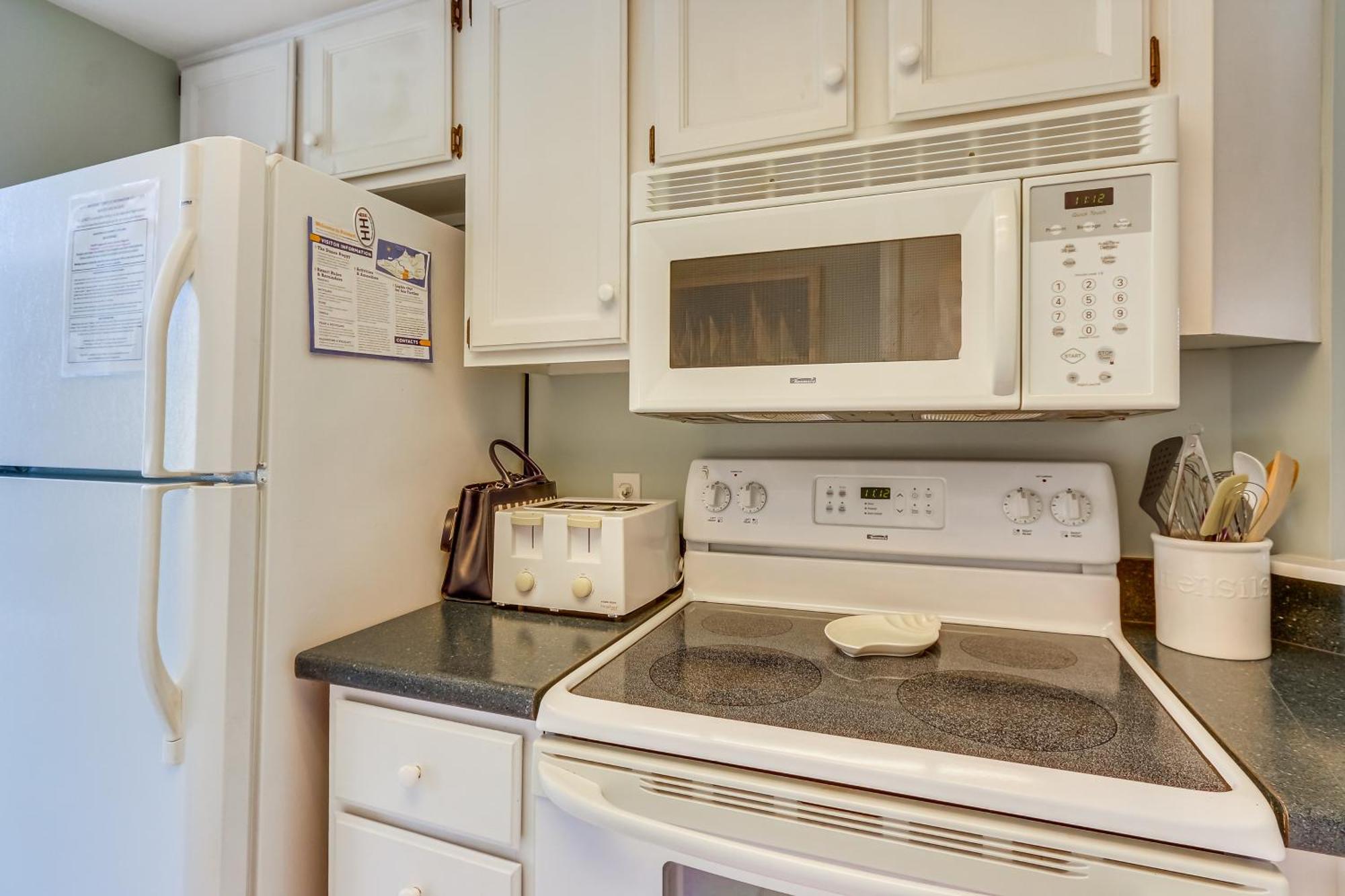 2 Mi To Beach Dog-Friendly Hilton Head Condo! Hilton Head Island Eksteriør bilde