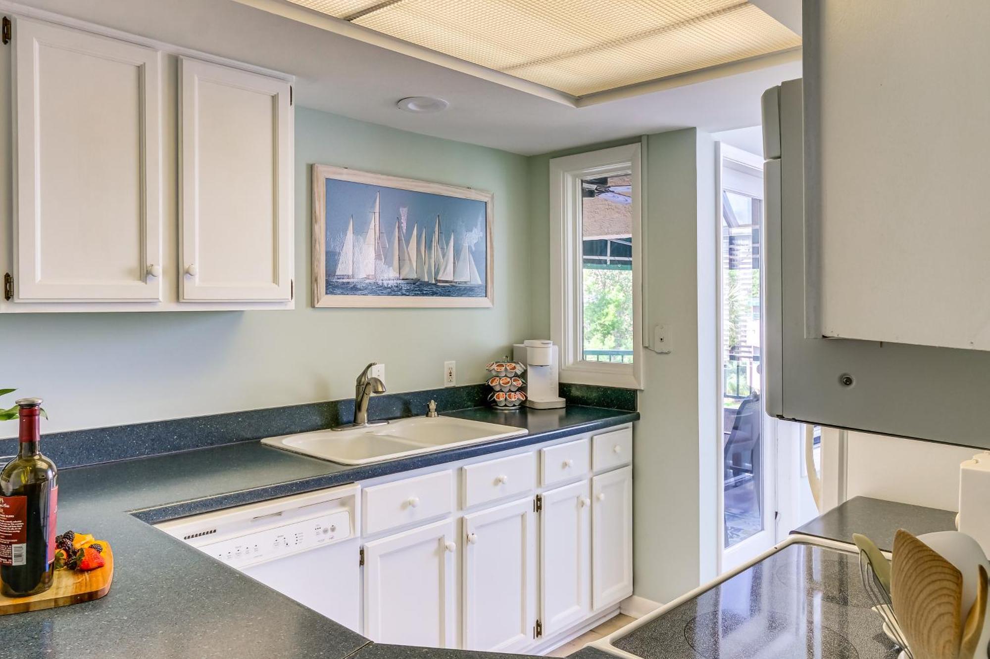 2 Mi To Beach Dog-Friendly Hilton Head Condo! Hilton Head Island Eksteriør bilde